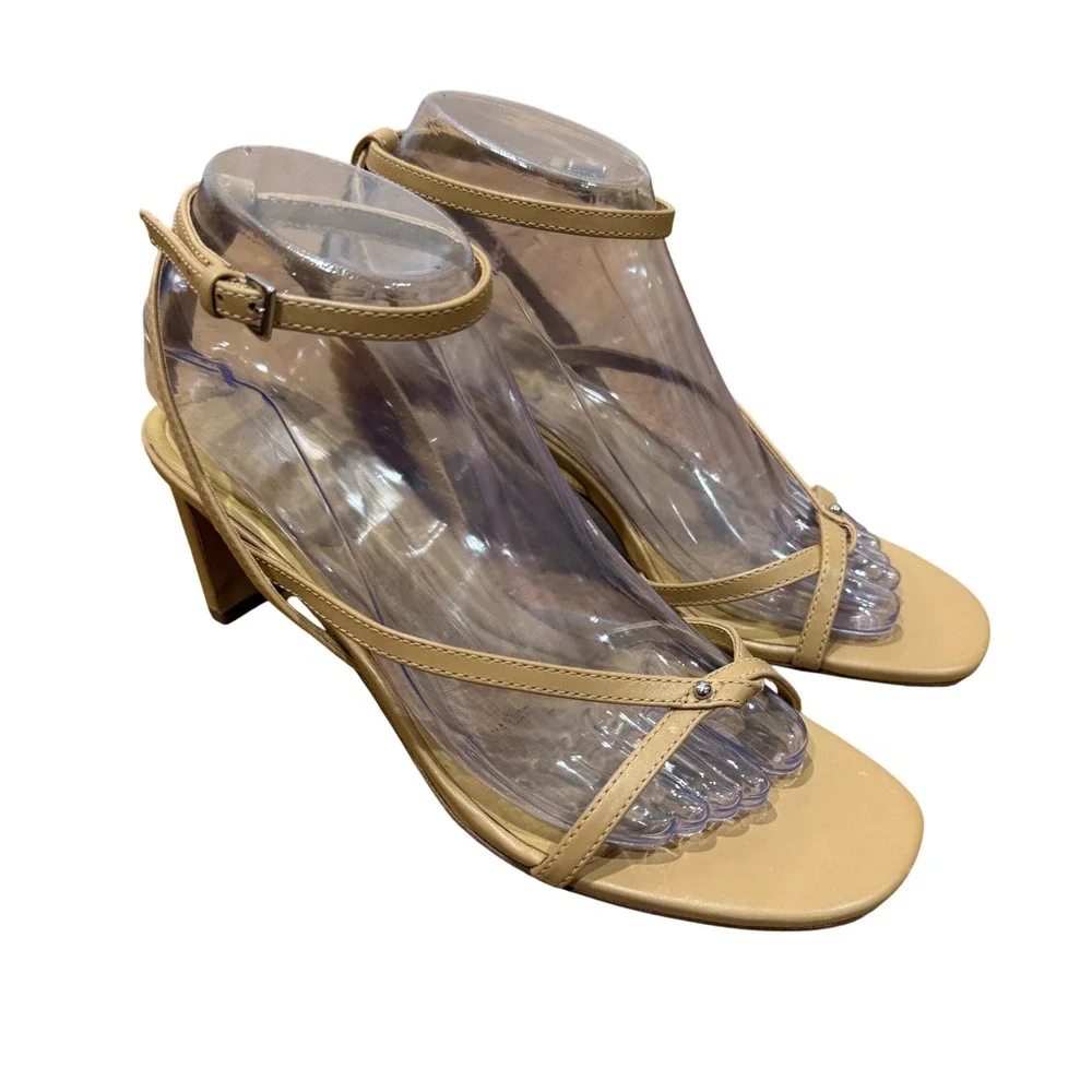 Vince Marilyn Ankle Strap Sandal Light Sable Tan Leather Heel 8M Elegant Neutral